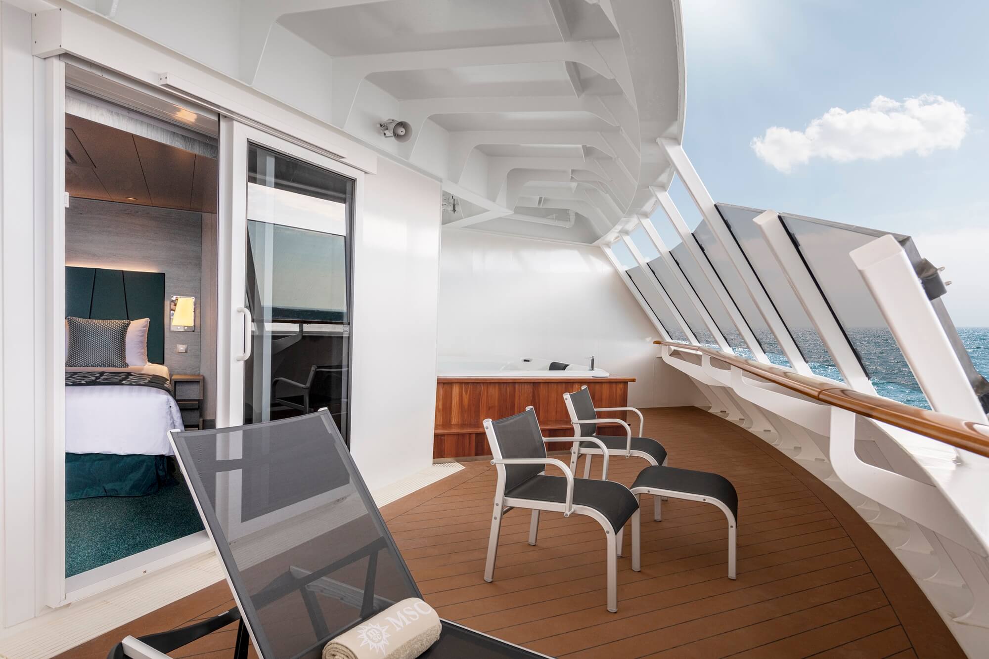 MSC Virtuosa Grand Suite Aurea with terrace and whirlpool